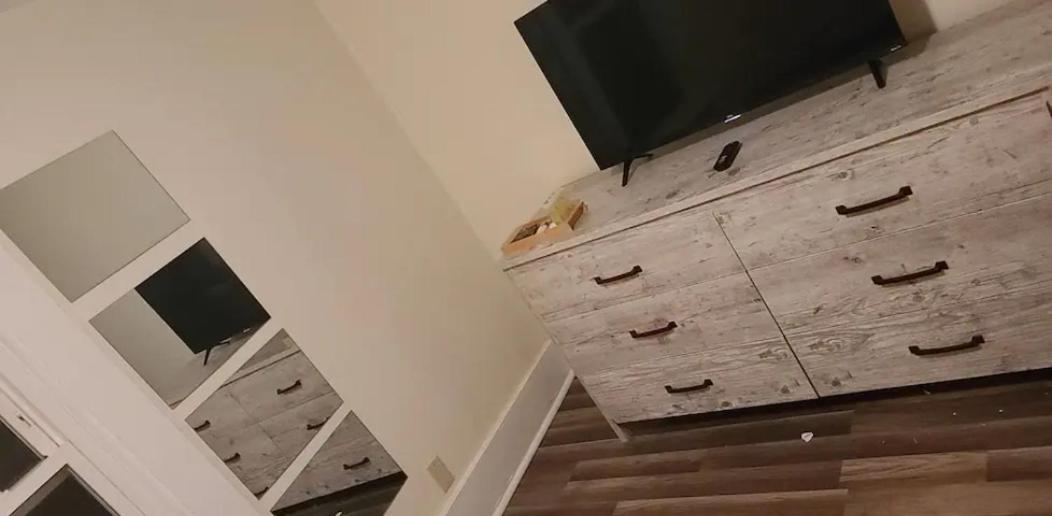 The Dragon'S Den Downstairs Room 1 Tazewell Екстериор снимка
